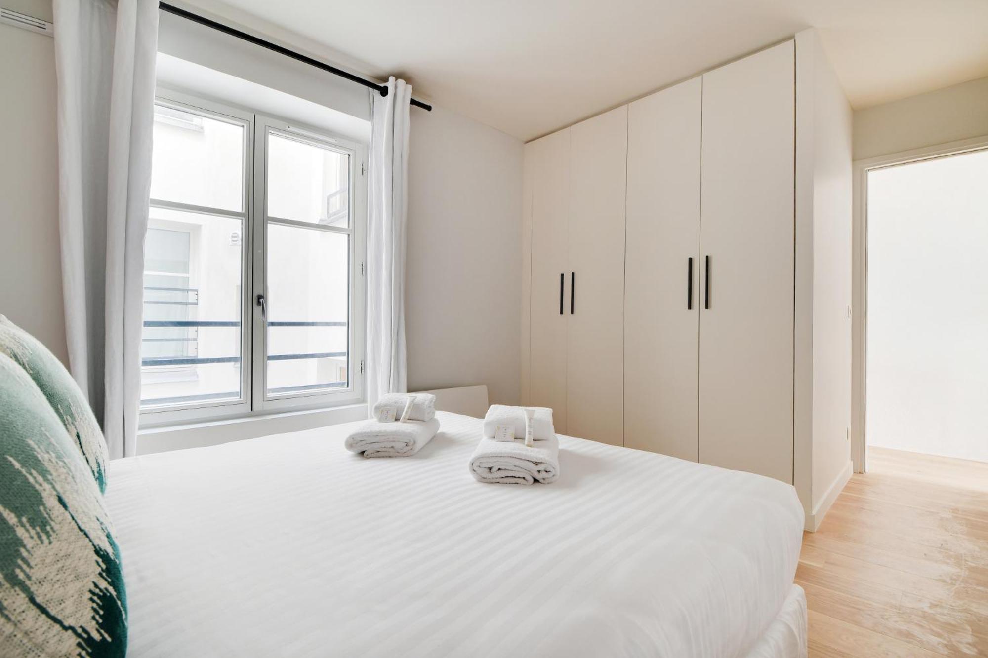 Sereners Apartments In Montorgueil - Rue Saint-Denis パリ エクステリア 写真