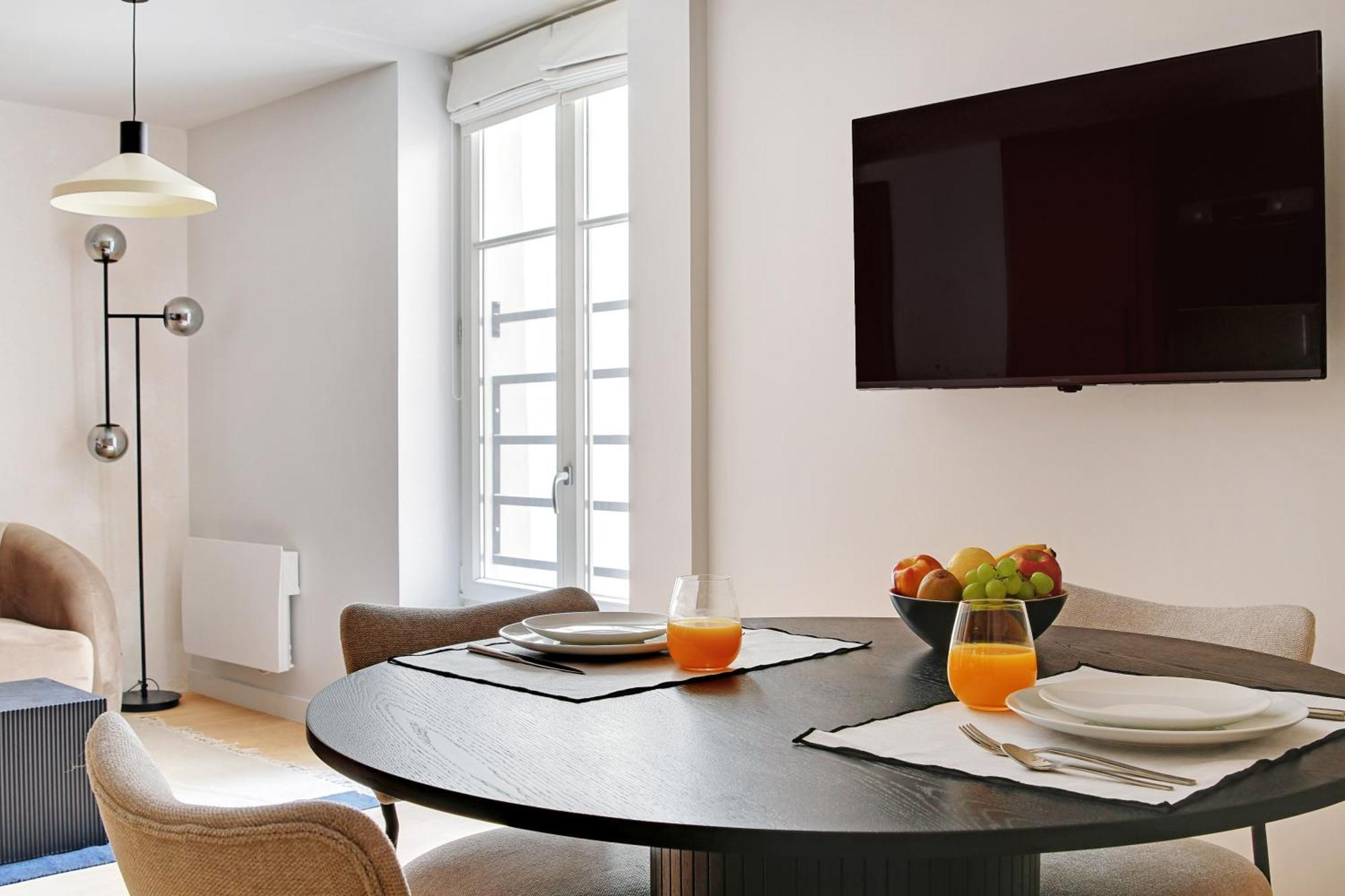 Sereners Apartments In Montorgueil - Rue Saint-Denis パリ エクステリア 写真
