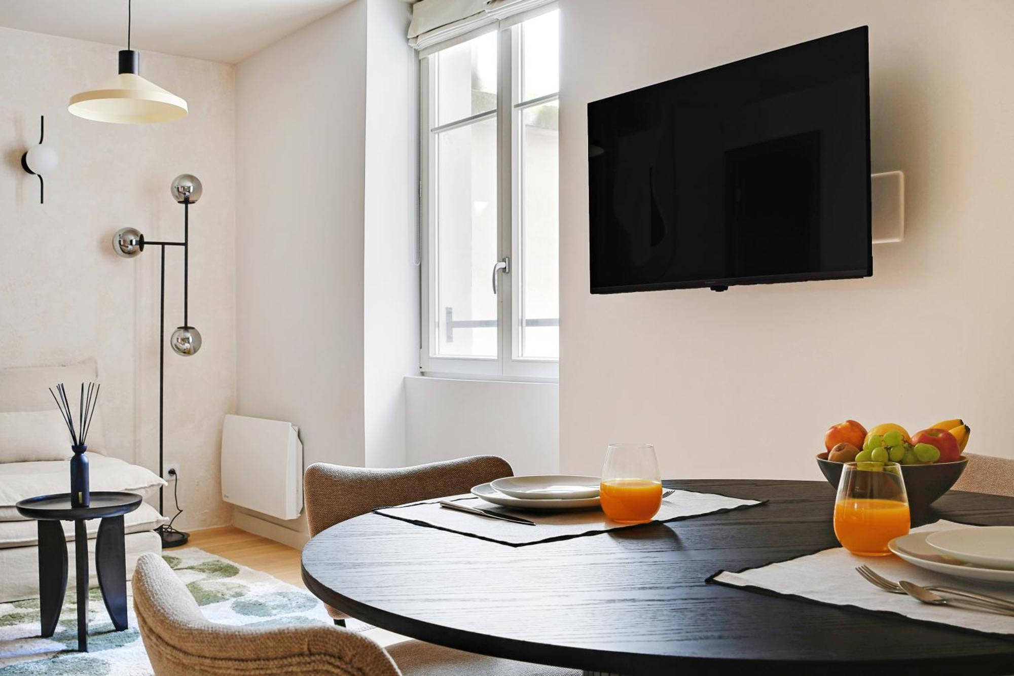 Sereners Apartments In Montorgueil - Rue Saint-Denis パリ エクステリア 写真